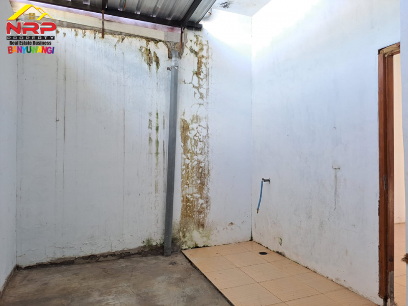 Dijual Rumah Minimalis Siap Huni di Perum. Taman Permata Hijau - Banyuwangi Dijual Rumah Minimalis Siap Huni di Perum. Taman Permata Hijau - Banyuwangi Dijual Rumah Minimalis Siap Huni di Perum. Taman Permata Hijau - Banyuwangi
Hunian minimalis dilingkungan yang masih asri dan nyaman.
Akses Jalan Depan NRP BANYUWANGI