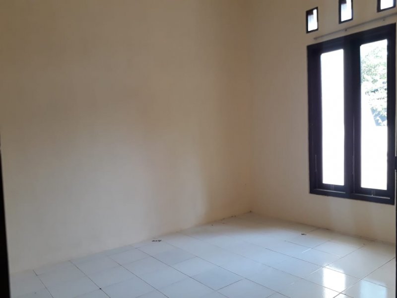 Dijual Rumah Minimalis Siap Huni di Perum Taman Permata Indah  Dijual Rumah Minimalis Siap Huni di Perum Taman Permata Indah  Banyuwangi  Dijual Rumah Minimalis Siap Huni di Perum Taman Permata Indah - BWI. Lokasi Strategis, Nyaman dan Asri dengan Akses jalan Aspal 1 Menit Dari Jalan NRP BANYUWANGI