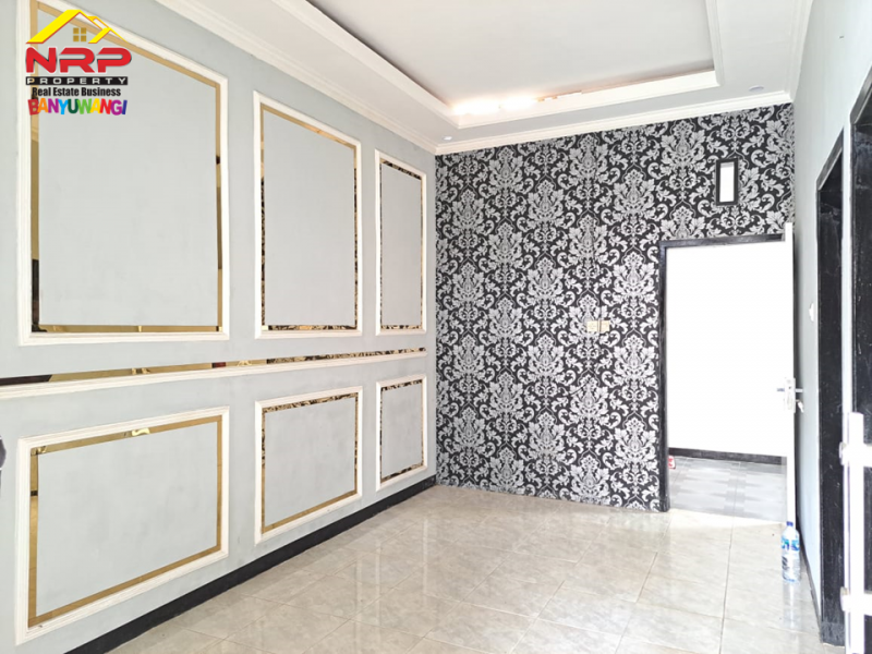 Dijual Rumah Minimalis Full Furniture Siap Huni di Gading Mas Permai Dijual Rumah 200 Jutaan Full Furniture di Dadapan Banyuwangi  Dijual Rumah Minimalis Siap Huni di Puri Gading Mas Permai - Banyuwangi&nbsp;
Akses Jln Raya Jember - Banyuwangi.&nbsp;
Lokasi sangat startegis dekat dengan NRP BANYUWANGI