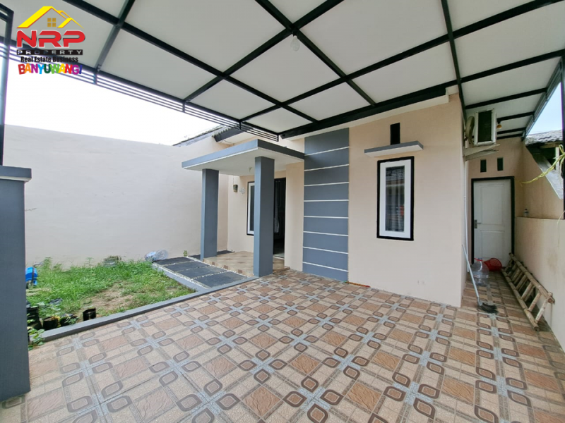 Dijual Rumah Minimalis Full Furniture Siap Huni di Gading Mas Permai Dijual Rumah 200 Jutaan Full Furniture di Dadapan Banyuwangi  Dijual Rumah Minimalis Siap Huni di Puri Gading Mas Permai - Banyuwangi&nbsp;
Akses Jln Raya Jember - Banyuwangi.&nbsp;
Lokasi sangat startegis dekat dengan NRP BANYUWANGI