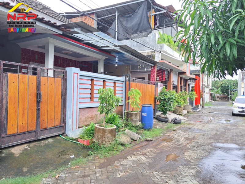 Dijual Rumah Minimalis Siap Huni Perum. Karangrejo Residance- Banyuwangi Dijual Rumah Minimalis Siap Huni Perum. Karangrejo Residance- Banyuwangi Dijual Rumah Minimalis Siap Huni Perum. Karangrejo Residance- Banyuwangi
Rumah strategis di Kota Banyuwangi sangat cocok untuk Hunian
Dekat dengan Pasar NRP BANYUWANGI