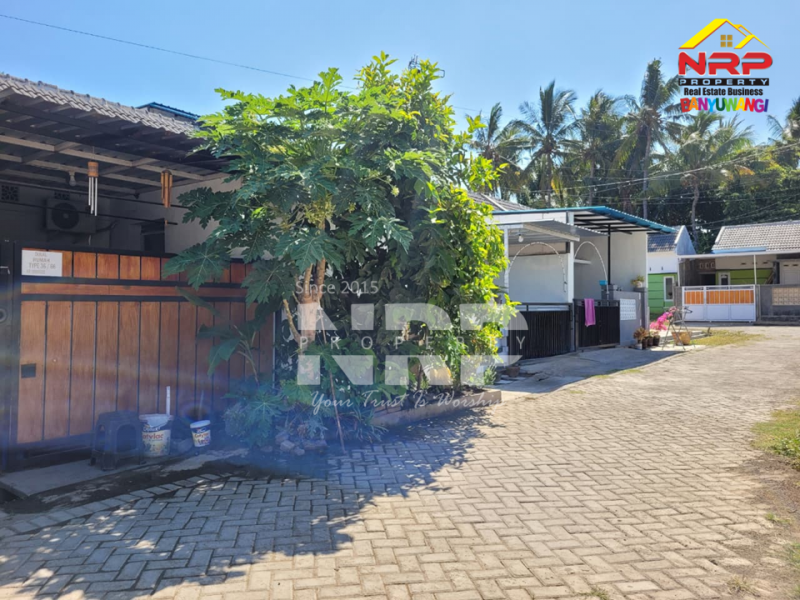 DIJUAL RUMAH MINIMALIS – SUKOWIDI, BANYUWANGI DIJUAL RUMAH MINIMALIS – SUKOWIDI, BANYUWANGI DIJUAL RUMAH MINIMALIS &ndash; SUKOWIDI, BANYUWANGI
Hunian nyaman, lokasi strategis, dekat pusat kota & fasilitas umum.

Luas Tanah :66 M2&nbsp;
Luas NRP BANYUWANGI