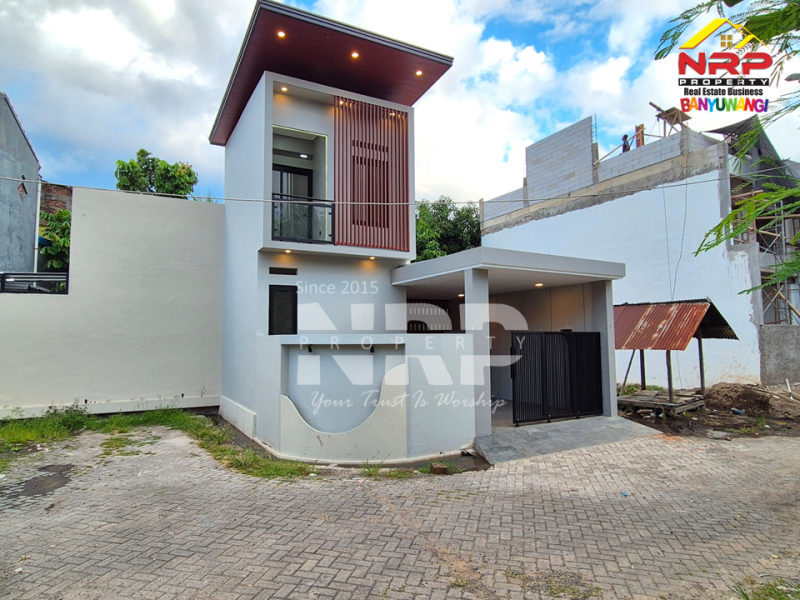 Dijual Rumah Modern Hook 2 lantai di Bakungan- Banyuwangi  Dijual Rumah Modern Hook 2 lantai di Bakungan- Banyuwangi  Modern house for Modern Living !!!
Dijual Rumah Modern Hook 2 lantai di Bakungan- Banyuwangi&nbsp;
Hadir dengan desain simpel, clean, dan nyaman untuk NRP BANYUWANGI