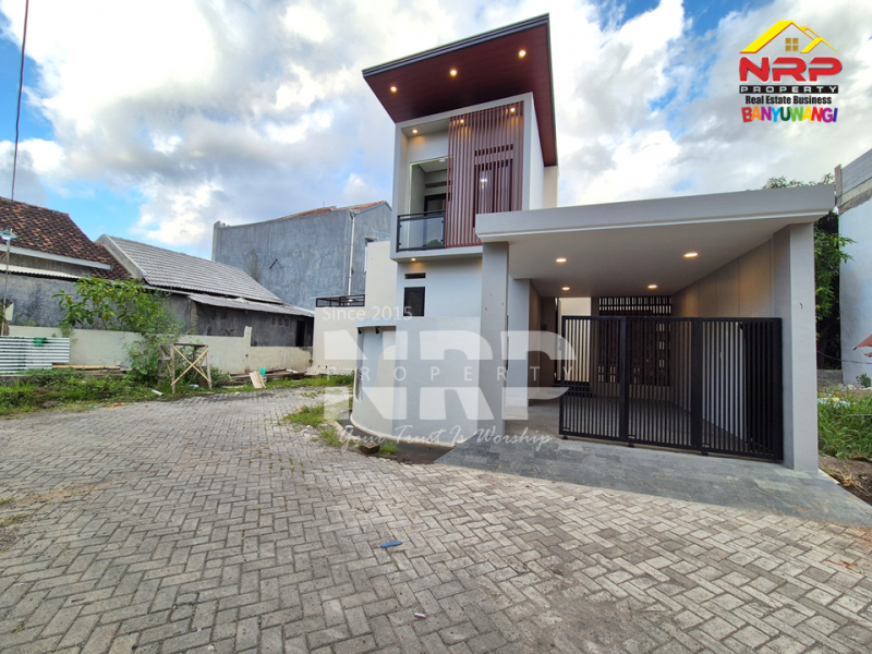 Dijual Rumah Modern Hook 2 lantai di Bakungan- Banyuwangi  Dijual Rumah Modern Hook 2 lantai di Bakungan- Banyuwangi  Modern house for Modern Living !!!
Dijual Rumah Modern Hook 2 lantai di Bakungan- Banyuwangi&nbsp;
Hadir dengan desain simpel, clean, dan nyaman untuk NRP BANYUWANGI
