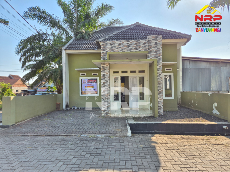 Dijual Rumah Modern Hook di Genteng- Banyuwangi  Dijual Rumah Modern Hook di Genteng- Banyuwangi  Dijual Rumah Modern Hook di Genteng- Banyuwangi&nbsp;
Punya value, punya lokasi yang strategis, berada dikawasan perumahan.&nbsp;
Gatewaynya langsung jln NRP BANYUWANGI
