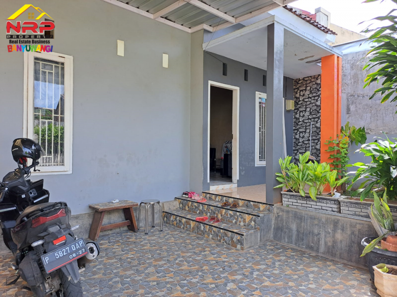 Dijual Rumah Modern Murah  Siap Huni  di depan Hotel Kokoon - Banyuwangi  Dijual Rumah Modern Murah  Siap Huni  di depan Hotel Kokoon - Banyuwangi  Dijual Rumah Modern Siap Huni&nbsp; di depan Hotel Kokoon - Banyuwangi&nbsp;
Lokasi Sangat Strategis terletak di Utara Banyuwangi Park&nbsp; dan eL Royal NRP BANYUWANGI