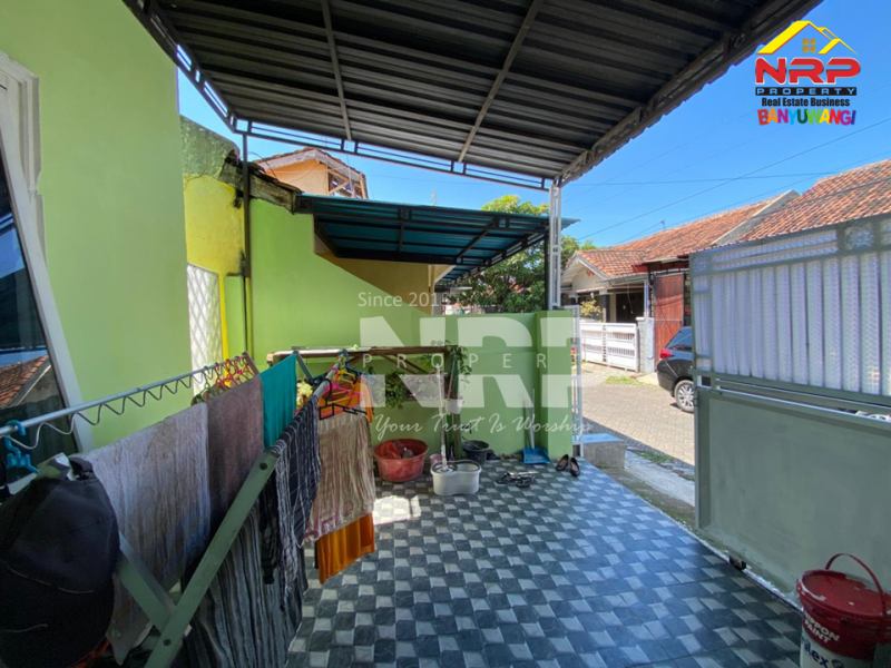 DIJUAL RUMAH MURAH 200 JUTAA MINIMALIS SUKOWIDI, BANYUWANGI DIJUAL RUMAH MURAH 200 JUTAA MINIMALIS SUKOWIDI, BANYUWANGI DIJUAL RUMAH MINIMALIS &ndash; SUKOWIDI, BANYUWANGI
Hunian nyaman, lokasi strategis, dekat pusat kota & fasilitas umum.

Luas Tanah :86 M2&nbsp;
Luas NRP BANYUWANGI