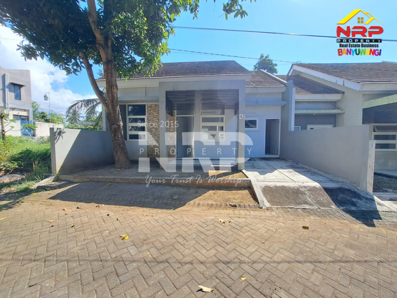 Dijual rumah murah banyuwangi kota free biaya apapun di Laguna Banyuwangi  Dijual rumah murah banyuwangi kota free biaya apapun di Laguna Banyuwangi  Kesempatan emas memiliki rumah di Taman Laguna Residance. Dp KPR cukup 25 Juta aja
Desain minimalis, lingkungan ekslusif, harga terbaik NRP BANYUWANGI