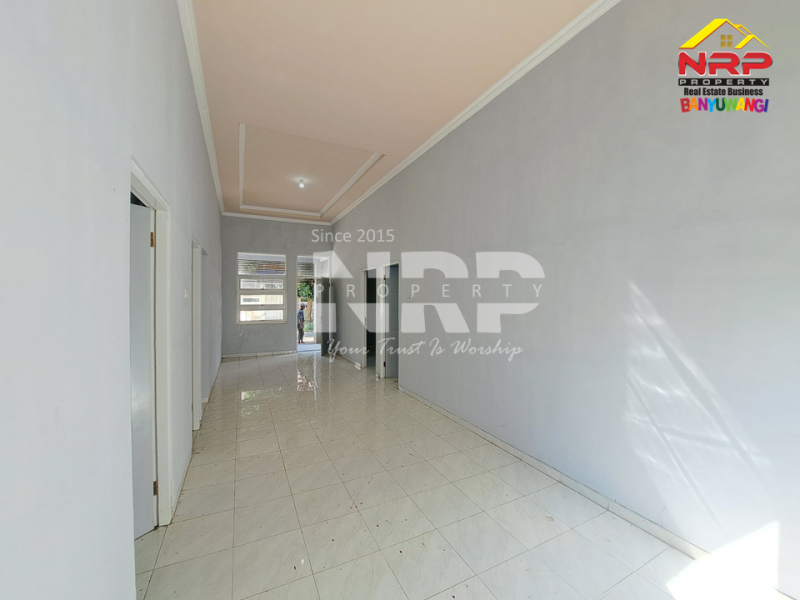 Dijual rumah murah banyuwangi kota free biaya apapun di Laguna Banyuwangi  Dijual rumah murah banyuwangi kota free biaya apapun di Laguna Banyuwangi  Kesempatan emas memiliki rumah di Taman Laguna Residance. Dp KPR cukup 25 Juta aja
Desain minimalis, lingkungan ekslusif, harga terbaik NRP BANYUWANGI