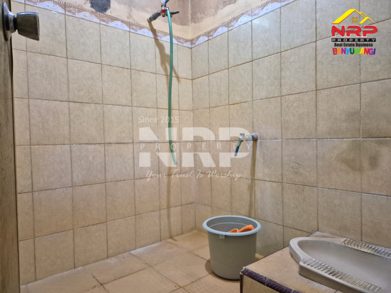 Dijual Rumah murah di Singonegaran Banyuwangi Kota Dijual Rumah murah di Singonegaran Banyuwangi Kota Cari rumah lokasi strategis dengan harga ramah kantong?
Ini dia! Dijual Rumah murah di Singonegaran Banyuwangi Kota, akses mudah ke pusat kota, sekolah, dan NRP BANYUWANGI