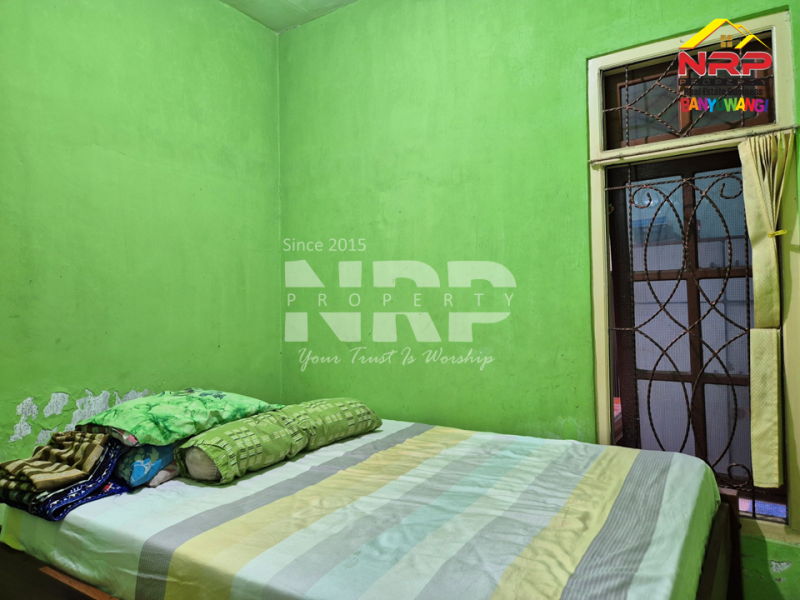 Dijual Rumah murah di Singonegaran Banyuwangi Kota Dijual Rumah murah di Singonegaran Banyuwangi Kota Cari rumah lokasi strategis dengan harga ramah kantong?
Ini dia! Dijual Rumah murah di Singonegaran Banyuwangi Kota, akses mudah ke pusat kota, sekolah, dan NRP BANYUWANGI