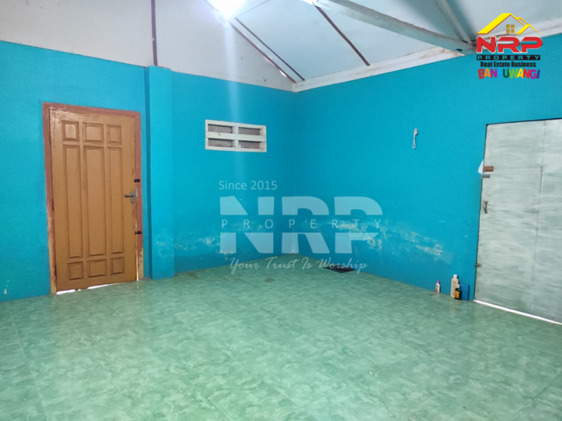 Dijual Rumah Murah Sangat Luas di Muncar - Banyuwangi  Jual rumah murah di Muncar Banyuwangi  Dijual Rumah Murah Sangat Luas di Muncar - Banyuwangi&nbsp;
Lokasi pinggir jln paving desa, Akses Mobil dan Motor&nbsp;

Luas Tanah : 1.730 M2
Luas NRP BANYUWANGI