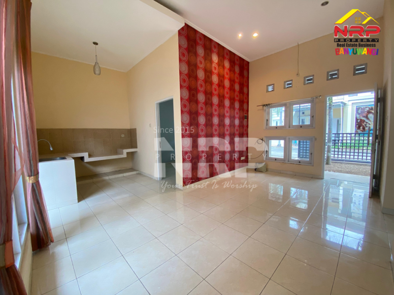 Dijual Rumah Murah siap Huni di Gardenia Estate Banyuwangi Dijual Rumah Murah di Banyuwangi Kota  Gardenia Estate  Dijual Rumah Murah siap Huni di Gardenia Estate Banyuwangi
Hunian Elit Pusat Kota Dengan Lingkungan Aman, Nyaman dan Asri.&nbsp;
Dengan nilai investasi yang NRP BANYUWANGI
