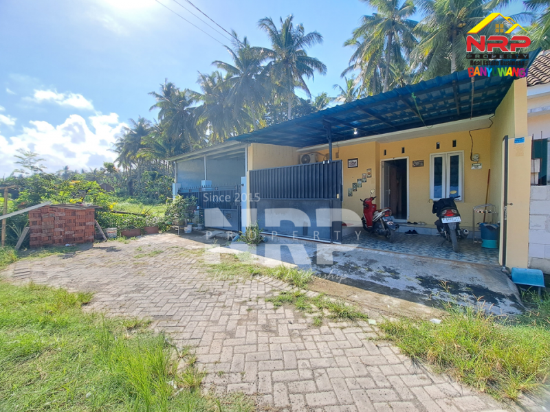 Dijual Rumah Operkredit di Sobo - Banyuwangi  Dijual Rumah Operkredit di Sobo - Banyuwangi  Dijual Rumah Operkredit di Sobo - Banyuwangi&nbsp;
Hunian minimalis siapp huni, perumahan oneget system.&nbsp;

LT/LB : 71/45 M2 SHM

Tenor 12 tahun, NRP BANYUWANGI