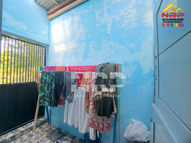 Dijual Rumah Operkredit di Sobo - Banyuwangi  Dijual Rumah Operkredit di Sobo - Banyuwangi  Dijual Rumah Operkredit di Sobo - Banyuwangi&nbsp;
Hunian minimalis siapp huni, perumahan oneget system.&nbsp;

LT/LB : 71/45 M2 SHM

Tenor 12 tahun, NRP BANYUWANGI