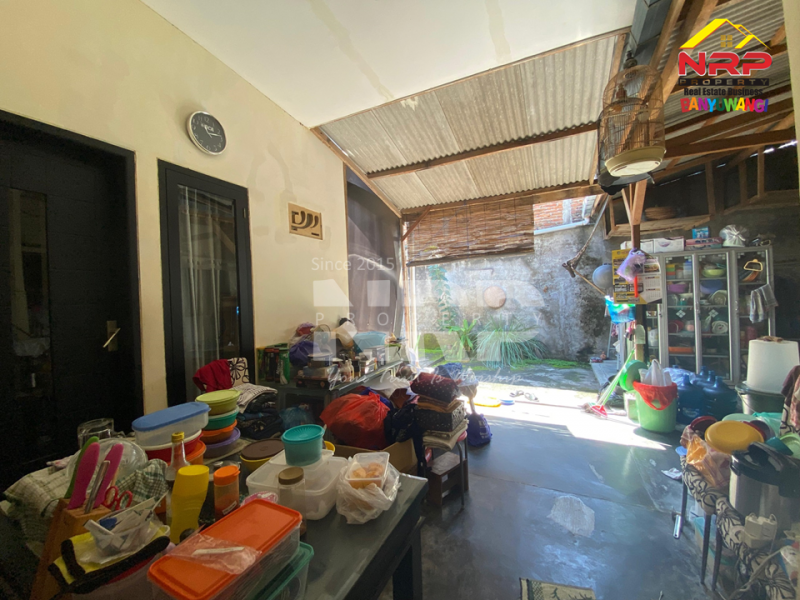 Dijual Rumah Premium di Perum. Mendut Regency - Banyuwangi  Dijual Rumah di Perum Mendut Regency Banyuwangi  Dijual Rumah Premium di Perum. Mendut Regency - Banyuwangi&nbsp;
Hunian Exclusive terletak di Kawasan Perumahan Elit di Pusat Kota Banyuwangi

Luas Tanah : NRP BANYUWANGI