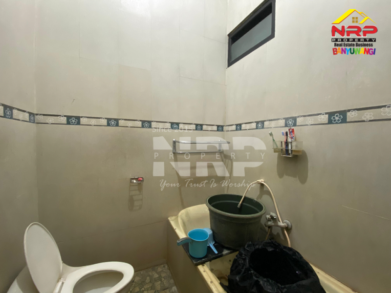 Dijual Rumah Premium di Perum. Mendut Regency - Banyuwangi  Dijual Rumah di Perum Mendut Regency Banyuwangi  Dijual Rumah Premium di Perum. Mendut Regency - Banyuwangi&nbsp;
Hunian Exclusive terletak di Kawasan Perumahan Elit di Pusat Kota Banyuwangi

Luas Tanah : NRP BANYUWANGI