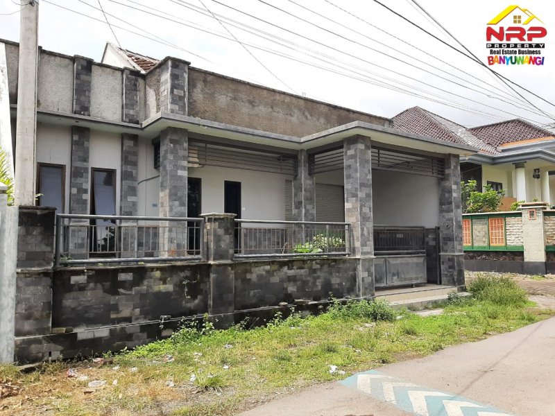 Dijual Rumah Pribadi dan Kos - Kosan 7 Kamar Full Prabot di Pusat Kota Banyuwangi Dijual Rumah Pribadi dan Kos - Kosan 7 Kamar Full Prabot di Pusat Kota Banyuwangi Dijual Rumah Pribadi dan Kos - Kosan 7 Kamar Full Prabot di Pusat Kota Banyuwangi
Lokasi sangat strategis Sangat Cocok untuk Rumah Pribadi dan Investasi Kos - NRP BANYUWANGI