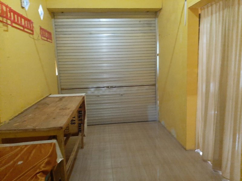 Dijual Rumah Pribadi + Rukos Murah Sangat Strategis Prospek di Tengah Kota Banyuwangi Dijual Rumah Pribadi + Rukos Murah Sangat Strategis Prospek di Tengah Kota Banyuwangi Dijual Rumah Pribadi + Rukos Murah Sangat Strategis Prospek di Tengah Kota Banyuwangi
Timur DPRD Banyuwangi

Luas Tanah : 300 m2
Luas Bangunan : 200 NRP BANYUWANGI