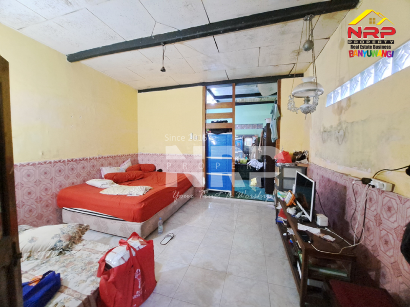 Dijual Rumah Prospek di Banjarsari, Glagah - Banyuwangi  Dijual Rumah Prospek di Banjarsari, Glagah - Banyuwangi  Dijual Rumah Prospek di Banjarsari, Glagah - Banyuwangi&nbsp;
Dekat Kawasan Sekolah Ternama Banyuwangi. Dekat Stasiun Banyuwangi Kota&nbsp;

Luas Tanah 250 NRP BANYUWANGI