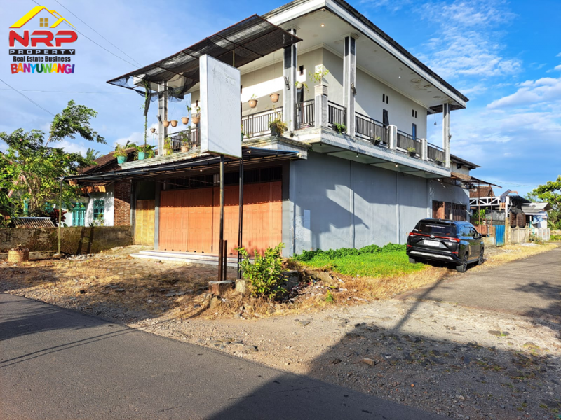 Dijual Rumah + Ruang Usaha Hook 2 Lantai di Kaligondo, Genteng - Banyuwangi  Dijual Rumah + Ruang Usaha Hook 2 Lantai di Kaligondo, Genteng - Banyuwangi  Dijual Rumah + Ruang Usaha Hook 2 Lantai di Kaligondo, Genteng - Banyuwangi&nbsp;
Dekat dengan Fasilitas Pendidikan dan Transportasi&nbsp;
Cocok untuk hunian NRP BANYUWANGI