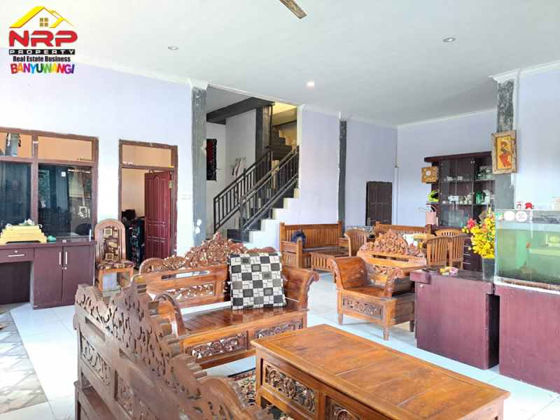 Dijual Rumah + Ruang Usaha Hook 2 Lantai di Kaligondo, Genteng - Banyuwangi  Dijual Rumah + Ruang Usaha Hook 2 Lantai di Kaligondo, Genteng - Banyuwangi  Dijual Rumah + Ruang Usaha Hook 2 Lantai di Kaligondo, Genteng - Banyuwangi&nbsp;
Dekat dengan Fasilitas Pendidikan dan Transportasi&nbsp;
Cocok untuk hunian NRP BANYUWANGI