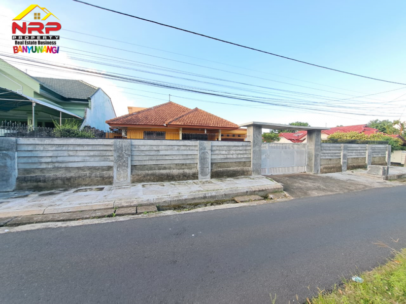 Dijual Rumah Sangat Luas Hook di Belakang Kantor Pemkab Banyuwangi  Dijual Rumah Sangat Luas Hook di Belakang Kantor Pemkab Banyuwangi  Dijual Rumah Sangat Luas Hook di Belakang Kantor Pemkab Banyuwangi&nbsp;
Terletak di lingkungan yang nyaman dan mudah di akses.

Luas Tanah 1.090 M2 NRP BANYUWANGI