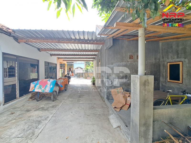 Dijual Rumah Sangat Strategis di Belakang Kantor Kec. Banyuwangi  Dijual Rumah Luas di Banyuwangi Kota  Dijual Rumah Sangat Strategis di Belakang Kantor Kec. Banyuwangi&nbsp;
150 Meter dari Jl. Brigjen Katamso&nbsp; - Banyuwangi&nbsp;
Sangat Cocok Untuk Hunian, NRP BANYUWANGI