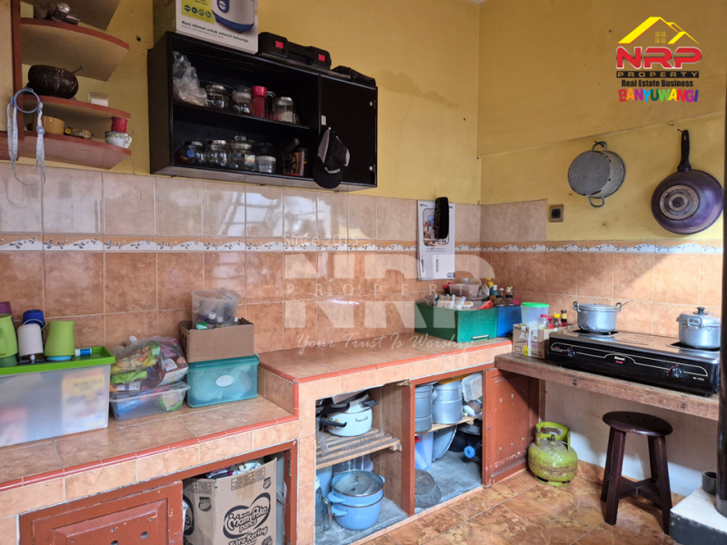 Dijual Rumah Sangat Strategis di Tamanbaru , Banyuwangi  Dijual Rumah Sangat Strategis di Tamanbaru , Banyuwangi  Dijual Rumah Sangat Strategis di Tamanbaru , Banyuwangi&nbsp;
Cocok untuk Rumah Tinggal / Homestay
Dekat dengan Fasilitas Pendidikan, Perbelanjaan dan kantor NRP BANYUWANGI
