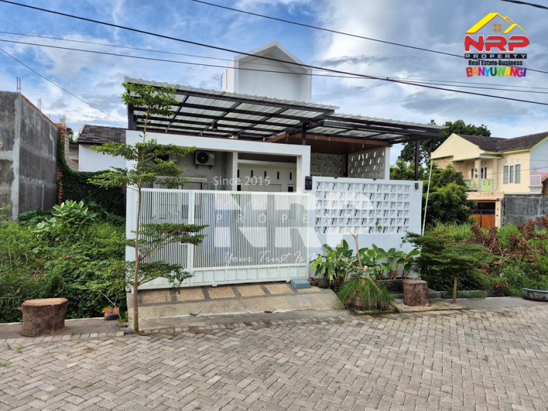 Dijual Rumah Scandinavian Cantik di Pusat Kota Banyuwangi   Dijual Rumah Scandinavian Cantik di Pusat Kota Banyuwangi   Dijual Rumah Scandinavian Cantik di Pusat Kota Banyuwangi&nbsp;&nbsp;
Rumah dengan sirkulasi udara yang baik, Terletak di Jl. Terusan Borobudur NRP BANYUWANGI