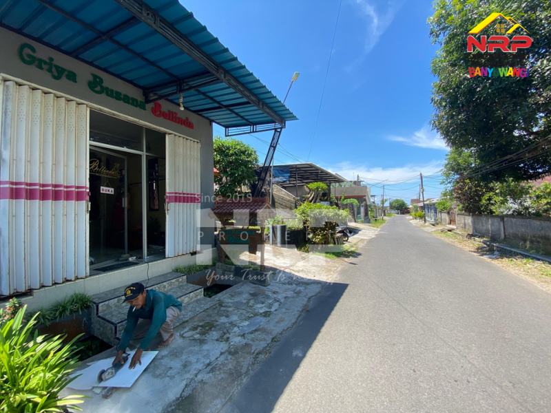 Dijual Rumah Semi Villa Siap Huni 200 Meter dari SMKN 1 Glagah - Banyuwangi  Dijual Rumah Semi Villa Siap Huni 200 Meter dari SMKN 1 Glagah - Banyuwangi  Dijual Rumah Semi Villa Siap Huni 200 Meter dari SMKN 1 Glagah - Banyuwangi&nbsp;
Lokasi sangat strategis dekat dengan Pusat Pendidikan Ternama Banyuwangi dan NRP BANYUWANGI