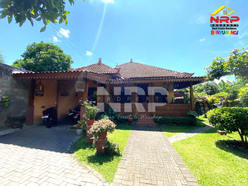 Dijual Rumah Semi Villa Siap Huni 200 Meter dari SMKN 1 Glagah - Banyuwangi  Dijual Rumah Semi Villa Siap Huni 200 Meter dari SMKN 1 Glagah - Banyuwangi  Dijual Rumah Semi Villa Siap Huni 200 Meter dari SMKN 1 Glagah - Banyuwangi&nbsp;
Lokasi sangat strategis dekat dengan Pusat Pendidikan Ternama Banyuwangi dan NRP BANYUWANGI