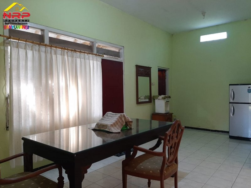 Dijual Rumah Siap Huni dengan Halaman Luas dekat SMAN 1 Rogojampi Dijual Rumah Siap Huni dengan Halaman Luas dekat SMAN 1 Rogojampi Dijual Rumah Siap Huni dengan Halaman Luas dekat SMAN 1 Rogojampi
Lokasi sangat strategis sangat cocok untuk Hunian dan Rumah Kos
Dekat fasilitas kesehatan, NRP BANYUWANGI