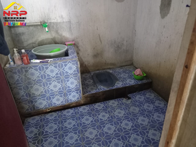 Dijual Rumah Siap Huni di Giri - Banyuwangi  Dijual Rumah Siap Huni di Giri - Banyuwangi  Dijual Rumah Siap Huni di Giri - Banyuwangi&nbsp;
50 Meter dari Jl. Raden Wijaya
Lokasi Sangat Strategis berada di kompleks lingkungan Ponpes NRP BANYUWANGI