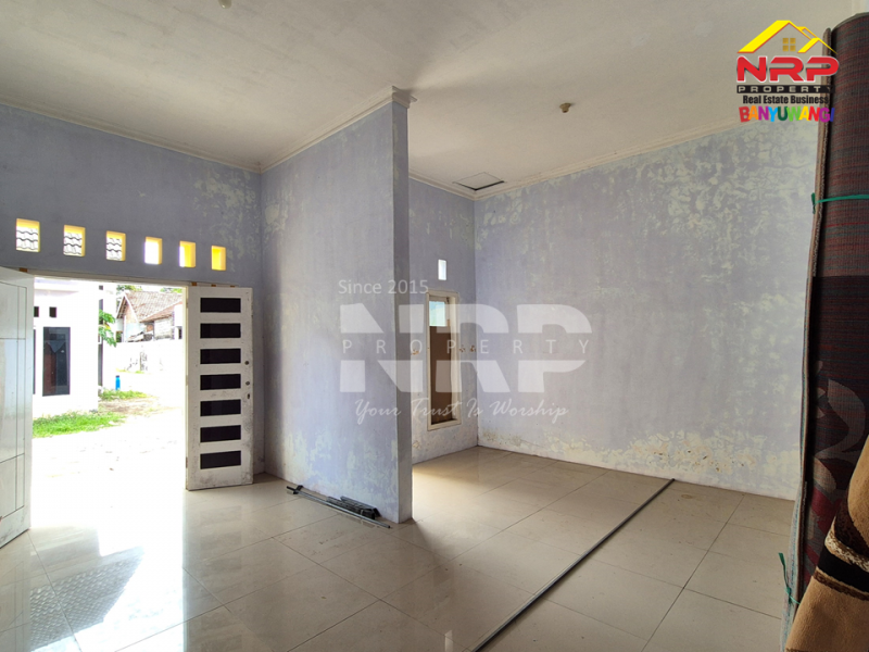 Dijual Rumah Siap Huni di Jl. Ikan Wijinongko Depan SDN Model - Bwi Dijual Rumah Siap Huni di Jl. Ikan Wijinongko Depan SDN Model - Bwi Dijual Rumah Siap Huni di Jl. Ikan Wijinongko Depan SDN Model - Bwi
Lokasi Sangat Strategis dekat dengan Fasilitas Pendidikan, Pusat Bisnis, dan NRP BANYUWANGI