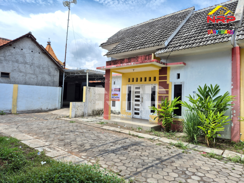Dijual Rumah Siap Huni di Jl. Ikan Wijinongko Depan SDN Model - Bwi Dijual Rumah Siap Huni di Jl. Ikan Wijinongko Depan SDN Model - Bwi Dijual Rumah Siap Huni di Jl. Ikan Wijinongko Depan SDN Model - Bwi
Lokasi Sangat Strategis dekat dengan Fasilitas Pendidikan, Pusat Bisnis, dan NRP BANYUWANGI