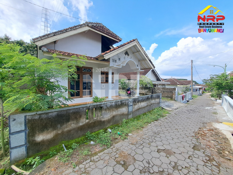 Dijual Rumah Siap Huni  di Ketapang  - Banyuwangi Dijual Rumah Siap Huni  di Ketapang  - Banyuwangi Dijual Rumah Siap Huni&nbsp; di Ketapang&nbsp; - Banyuwangi
Dekat dengan terminal sritanjung ketapang. Akses jl. raya situbondo - banyuwangi&nbsp;

Luas NRP BANYUWANGI