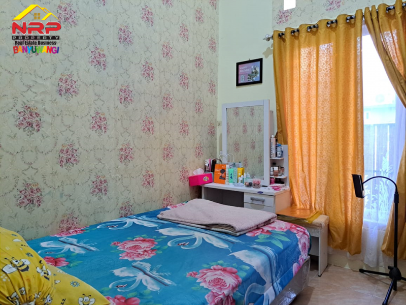 Dijual Rumah Siap Huni di Perum Griya Indah Agus Salim - Banyuwangi Dijual Rumah Murah Siap Huni di Perum Griya Indah Agus Salim - Banyuwangi Dijual Rumah Siap Huni di Perum Griya Indah Agus Salim - Banyuwangi
Hunian Nyaman dengan akses jalan utama Jl. KH Agus Salim

LT/LB : 178/120 M2 NRP BANYUWANGI