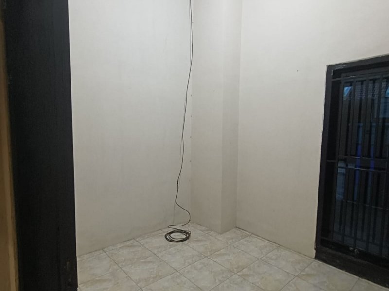 Dijual Rumah Siap Huni di Perum. Mendut Regency - Banyuwangi  Dijual Rumah Siap Huni di Perum. Mendut Regency - Banyuwangi  Dijual Rumah Siap Huni di Perum. Mendut Regency - Banyuwangi&nbsp;
Hunian Exclusive terletak di Kawasan Perumahan Elit di Pusat Kota Banyuwangi
Dekat NRP BANYUWANGI