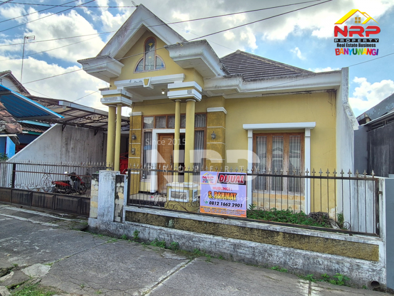 Dijual Rumah Siap Huni di Rogojampi - Banyuwangi Dijual Rumah Siap Huni di Rogojampi - Banyuwangi Dijual Rumah Siap Huni di Rogojampi - Banyuwangi&nbsp;
Hunian Dekat dengan stasiun rogojampi dan pasar rogojampi

Luas Tanah : 119 M2 SHM
Luas Bangunan : NRP BANYUWANGI