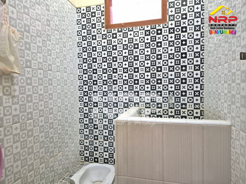Dijual Rumah Siap Huni di Rogojampi - Banyuwangi Dijual Rumah Siap Huni di Rogojampi - Banyuwangi Dijual Rumah Siap Huni di Rogojampi - Banyuwangi&nbsp;
Hunian Dekat dengan stasiun rogojampi dan pasar rogojampi

Luas Tanah : 119 M2 SHM
Luas Bangunan : NRP BANYUWANGI