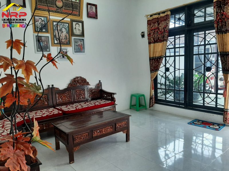 Dijual Rumah Siap Huni di Tepi Jl. Soerongganti Lateng, Gladag  - Rogojampi Dijual Rumah Siap Huni di Tepi Jl. Soerongganti Lateng, Gladag  - Rogojampi Dijual Rumah Siap Huni di Tepi Jl. Soerongganti Lateng, Gladag&nbsp; - Rogojampi
Sangat Cocok Untuk Rumah Pribadi Lingkungan Padat Penduduk

Fasilitas : NRP BANYUWANGI