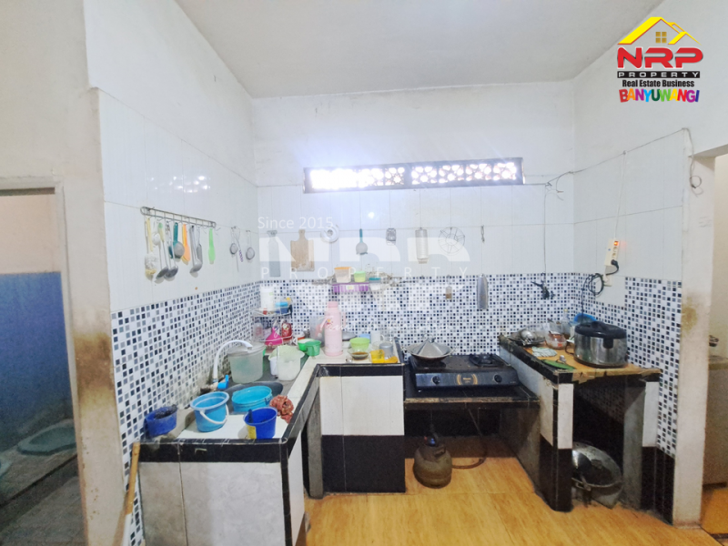 Dijual Rumah strategis depan Kampus FIKKIA UNAIR Banyuwangi Dijual Rumah strategis depan Kampus FIKKIA UNAIR Banyuwangi Investasi Properti Menjanjikan!
Dijual Rumah strategis depan Kampus FIKKIA UNAIR Banyuwangi
Sangat cocok untuk rumah kos, kontrakan, atau usaha penunjang NRP BANYUWANGI