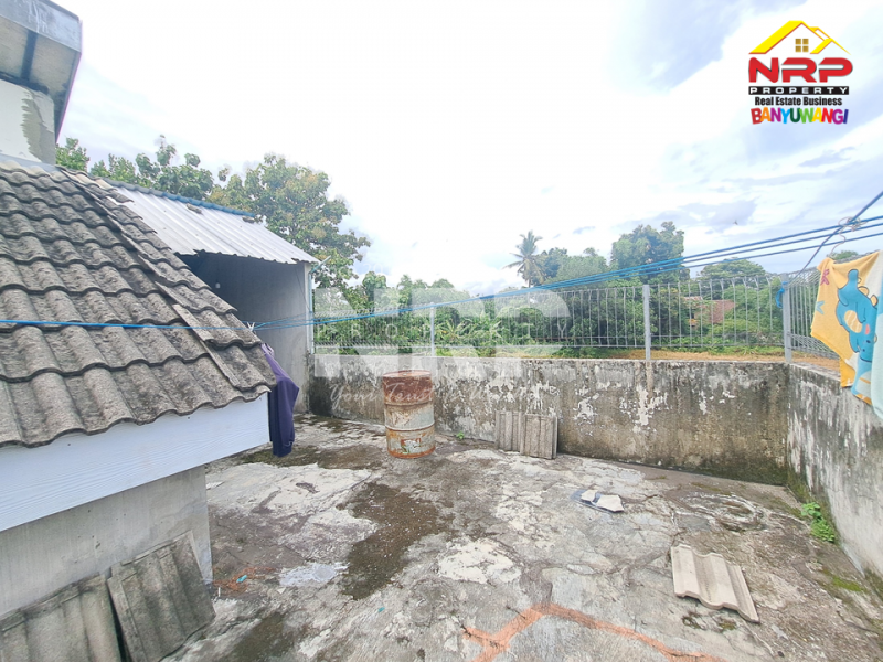 Dijual Rumah strategis depan Kampus FIKKIA UNAIR Banyuwangi Dijual Rumah strategis depan Kampus FIKKIA UNAIR Banyuwangi Investasi Properti Menjanjikan!
Dijual Rumah strategis depan Kampus FIKKIA UNAIR Banyuwangi
Sangat cocok untuk rumah kos, kontrakan, atau usaha penunjang NRP BANYUWANGI