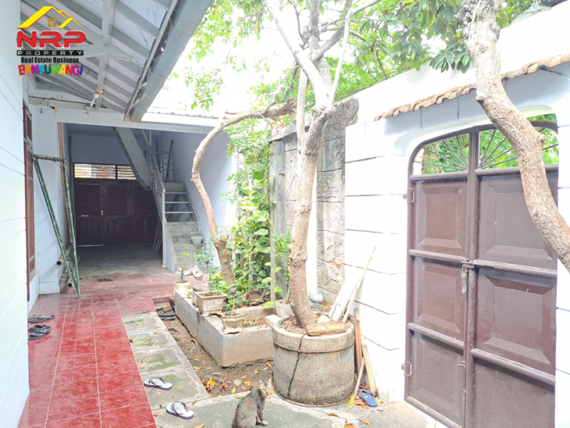 Dijual Rumah Strategis Hook di Belakang Kantor KPU Banyuwangi, Kebalenan  Dijual Rumah Strategis Hook di Belakang Kantor KPU Banyuwangi, Kebalenan  Dijual Rumah Strategis Hook di Belakang Kantor KPU Banyuwangi&nbsp;
Lokasi sangat strategis Untuk Hunian, Kos- kosan dan Ruang Usaha lainnya

Luas Tanah : NRP BANYUWANGI