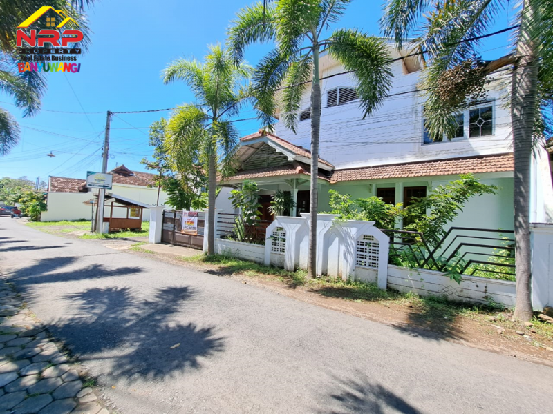 Dijual Rumah Strategis Hook di Belakang Kantor KPU Banyuwangi, Kebalenan  Dijual Rumah Strategis Hook di Belakang Kantor KPU Banyuwangi, Kebalenan  Dijual Rumah Strategis Hook di Belakang Kantor KPU Banyuwangi&nbsp;
Lokasi sangat strategis Untuk Hunian, Kos- kosan dan Ruang Usaha lainnya

Luas Tanah : NRP BANYUWANGI