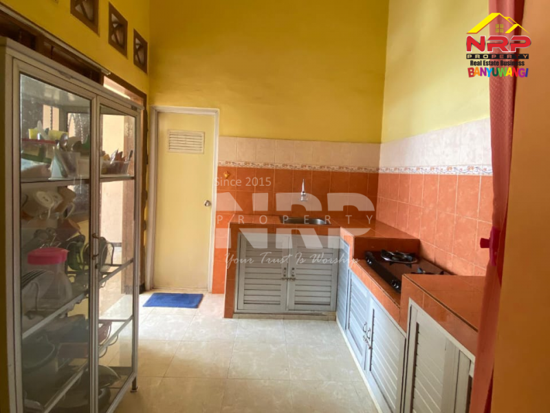 Dijual Rumah Strategis Siap Huni Tamanbaru, Banyuwangi  Dijual rumah di tamanbaru banyuwangi  Dijual Rumah Strategis Siap Huni Tamanbaru, Banyuwangi&nbsp;
Dekat dengan Kantor Pemda dan Pemerintahan,&nbsp; Dekat Dengan Fasilitas Pendidikan, Perbelanjaan NRP BANYUWANGI