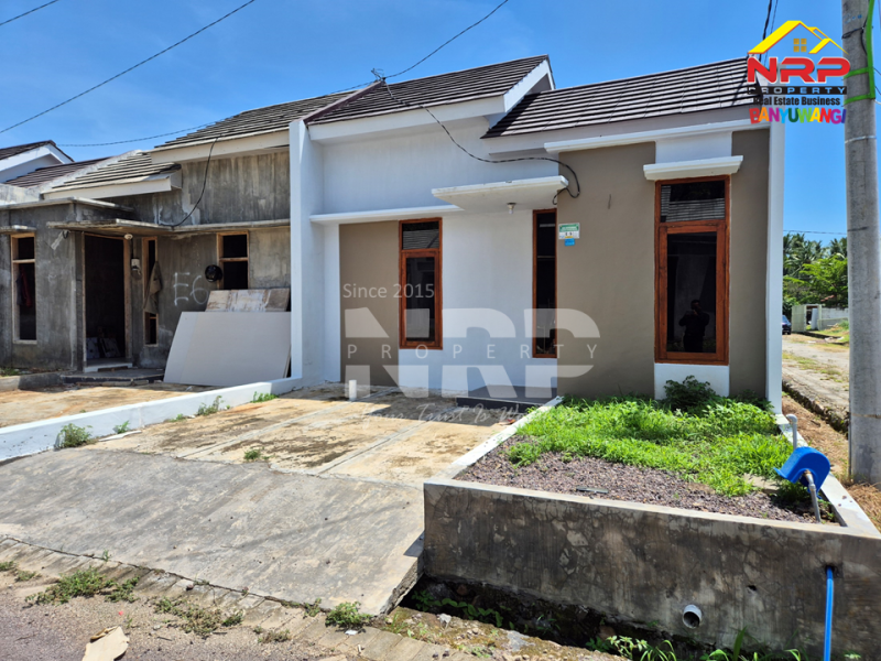 Dijual Rumah Subsidi DP 1 Jutaan Saja di Blimbingsari - Banyuwangi  Dijual Rumah Subsidi DP 1 Jutaan Saja di Blimbingsari - Banyuwangi  Dijual Rumah Subsidi DP 1 Jutaan Saja di Blimbingsari - Banyuwangi&nbsp;
Perumahan Strategis One Get Sistem, Dekat dengan Bandara Blimbingsari NRP BANYUWANGI