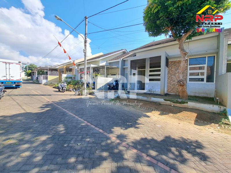 Dijual rumah termurah di banyuwangi  dp 25 jutaan di Perum. Laguna   Dijual rumah termurah di banyuwangi  dp 25 jutaan saja perum laguna  Unit terbatas, lokasi strategis - siapa cepat dia dapat di Taman Laguna Residance Banyuwangi !!
Dp KPR cukup 25 Juta aja. Desain minimalis, Berada di Depan NRP BANYUWANGI
