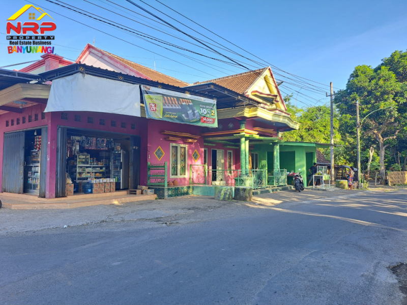 Dijual Rumah +Toko  Siap Huni di Donosuko , Badean - Banyuwangi  Dijual Rumah +Toko  Siap Huni di Donosuko , Badean - Banyuwangi  Dijual Rumah +Toko&nbsp; Siap Huni di Donosuko , Badean - Banyuwangi
Cocok Untuk Hunian dan Usaha

Fasilitas : Ruang Tamu, Ruang Keluarga, Ruang Usaha/Toko, NRP BANYUWANGI